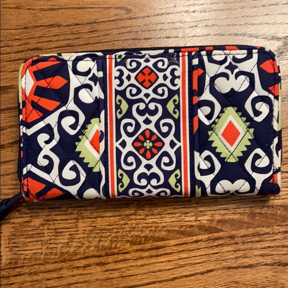Vera Bradley Wallet - Picture 7 of 9